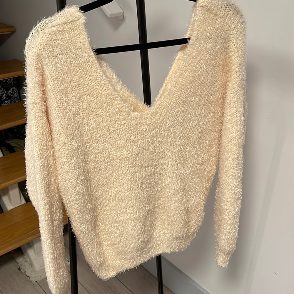 Twist top sweater